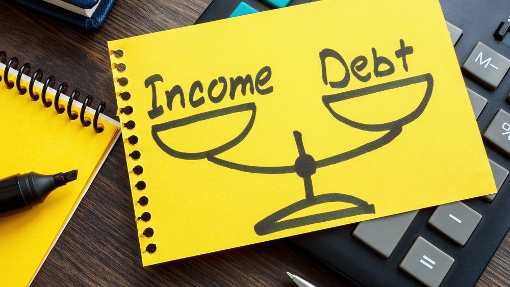 What is the ideal total debt service ratio for borrowers?